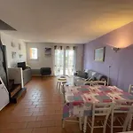Apartman 3 Chambres, Wifi, Piscines, Tennis, Parking