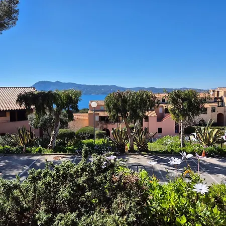 Apartman 3 Chambres, Wifi, Piscines, Tennis, Parking